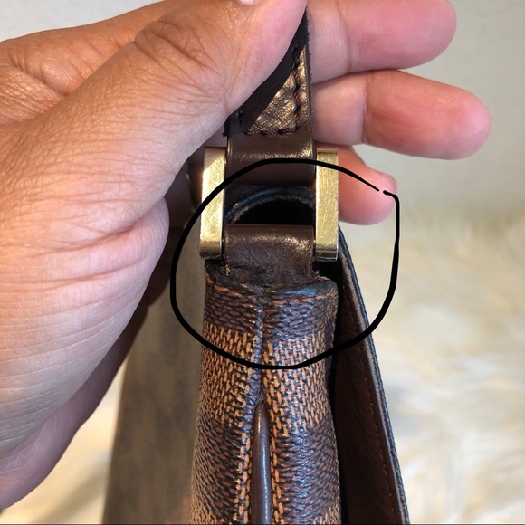 SOLD Louis Vuitton Damier Ebene Musette Salsa - Picture 7 of 8